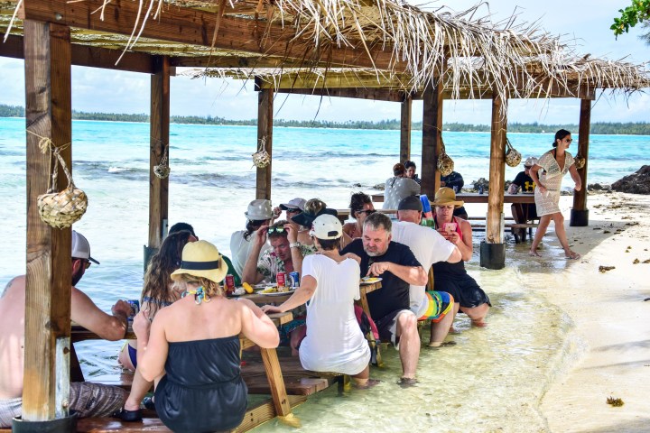 Lagoon snorkelling tour